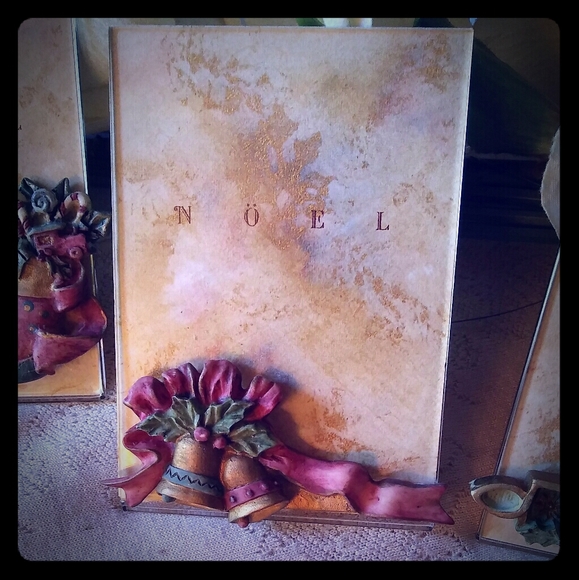 Charpente Magnetic Holiday Photo Magnets - Picture 3 of 8